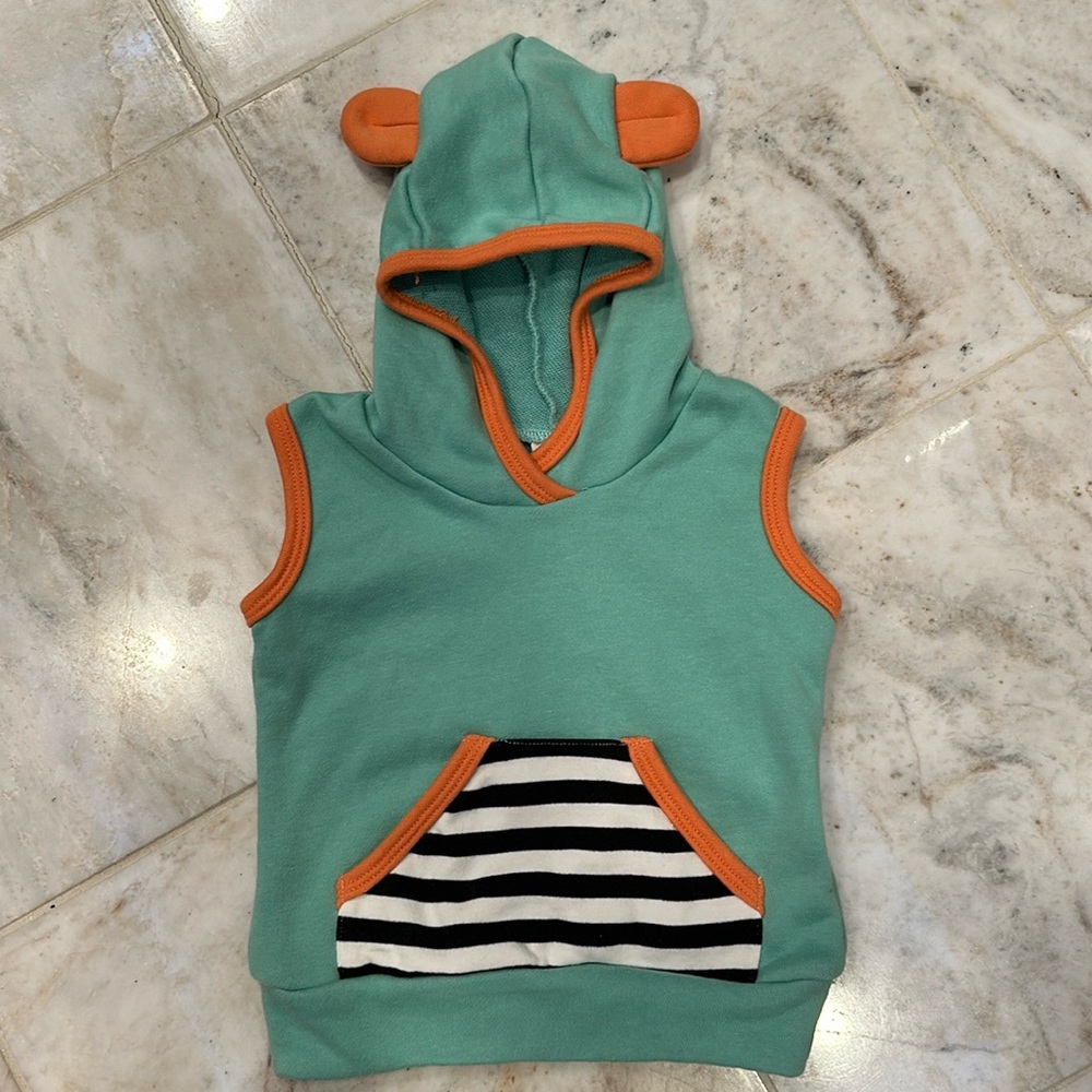 Purl Lamb Sweat Vest with Ears and Pockets